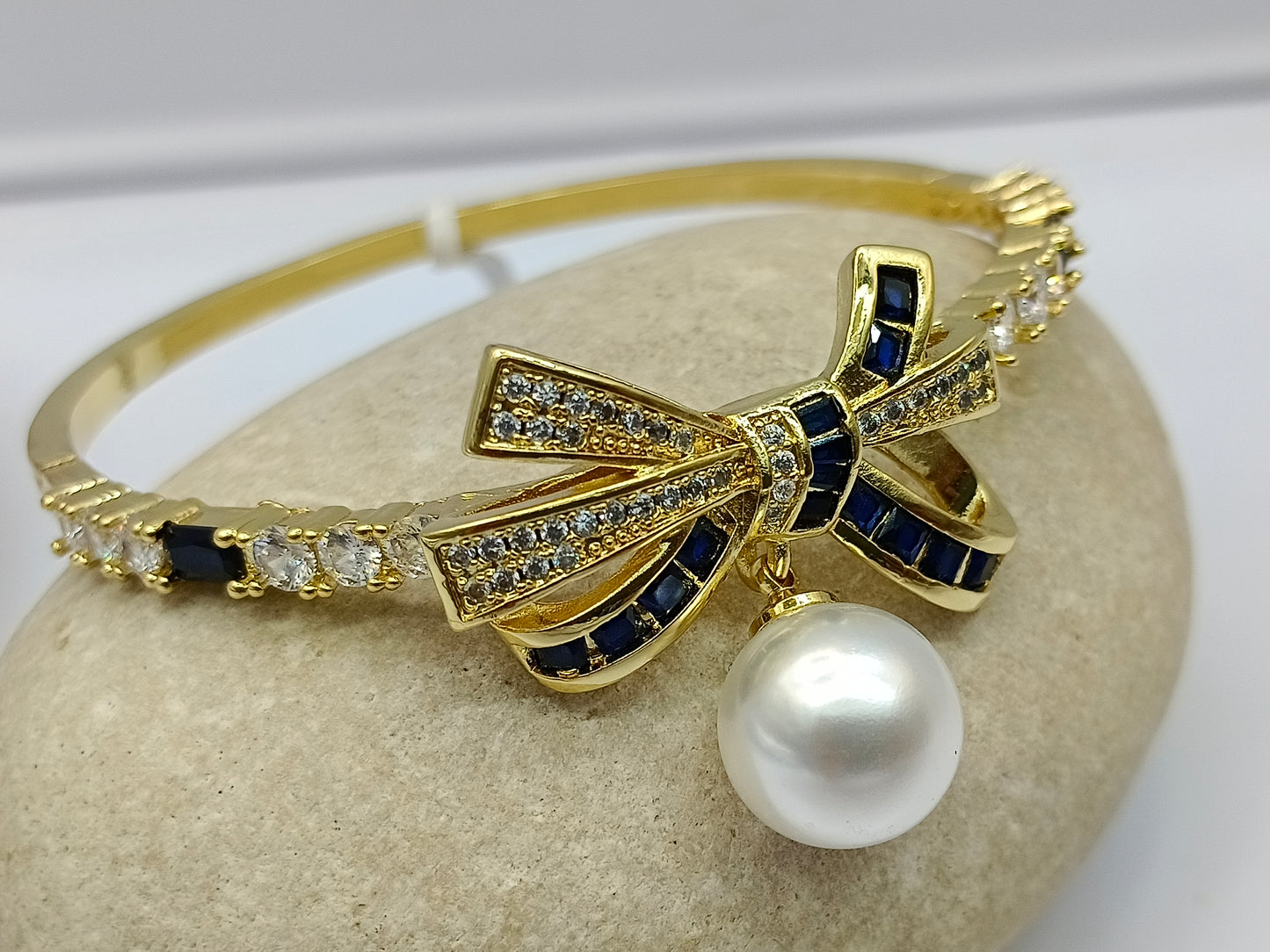 Brazalete de moño